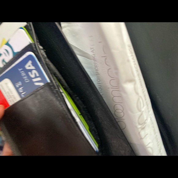 LONGCHAMP BLACK VNTG RARE ZIP-AROUND SLIM Wallet LUX GUC - Picture 5 of 14